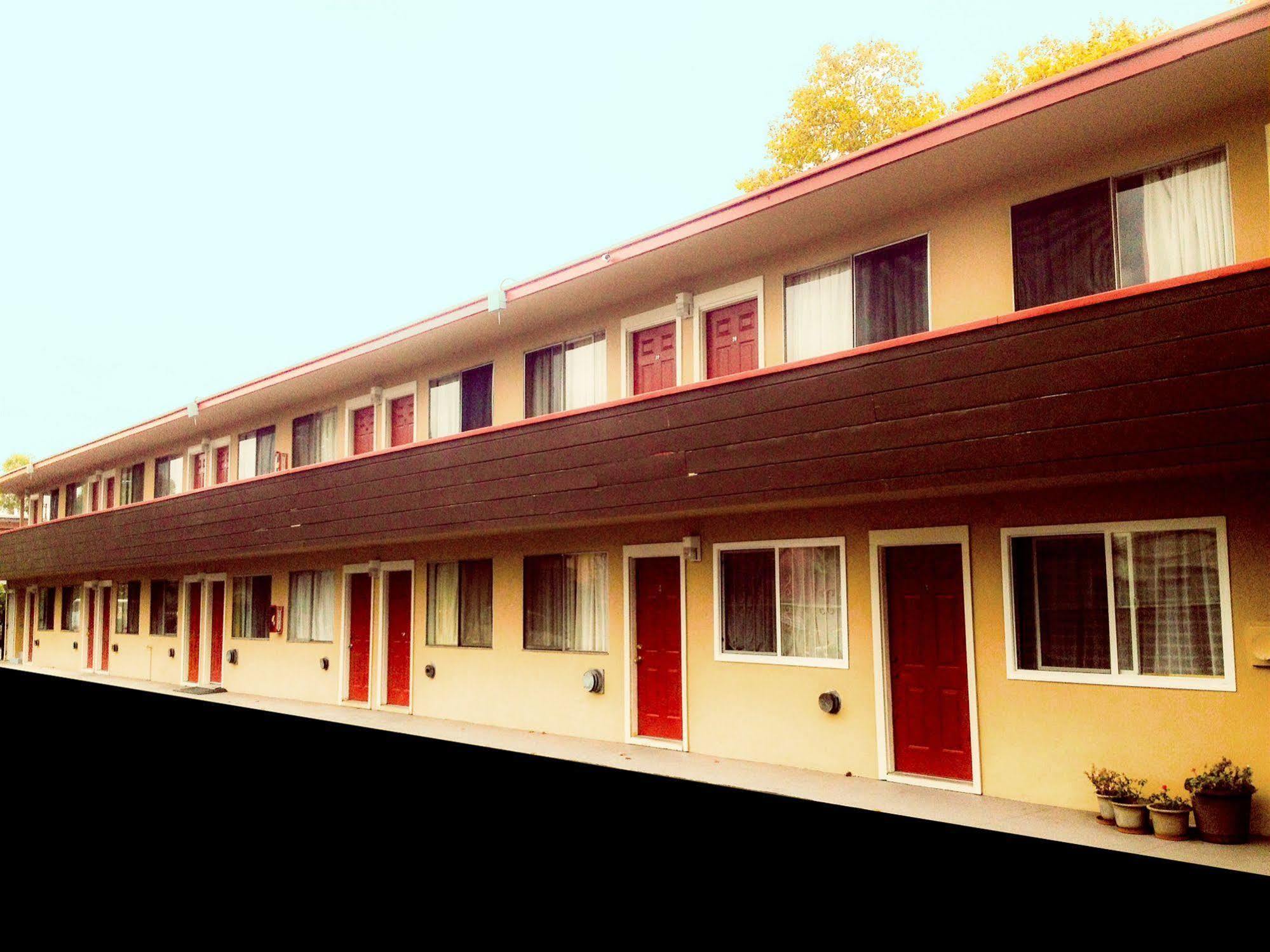 Marina Inn Berkeley Exterior foto